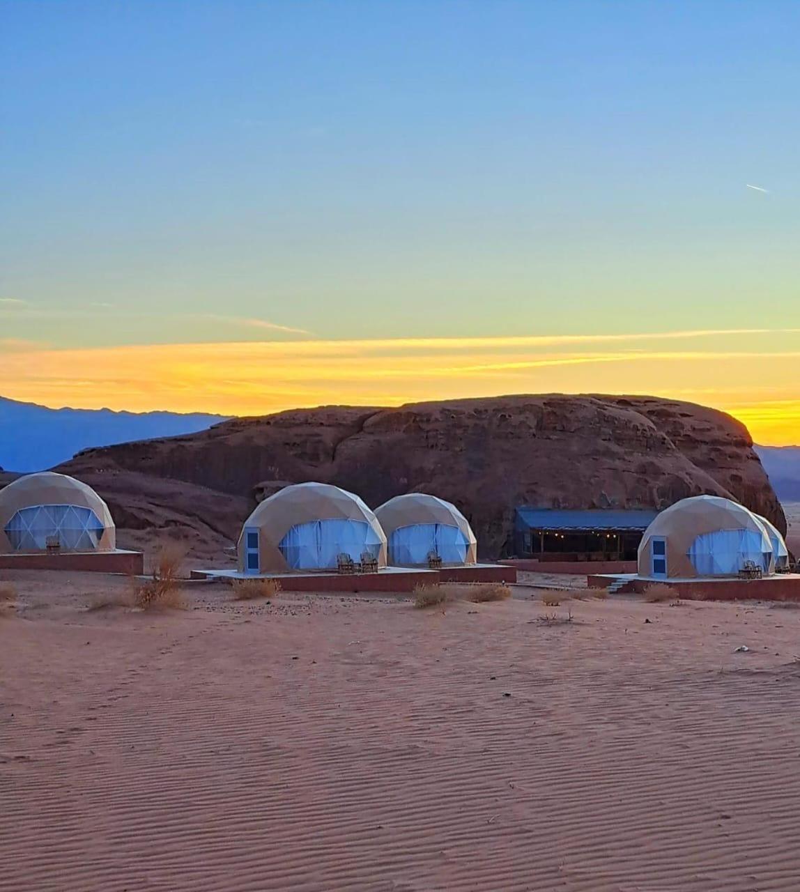 Waseem Luxury Camp Wadi Rum Exterior photo