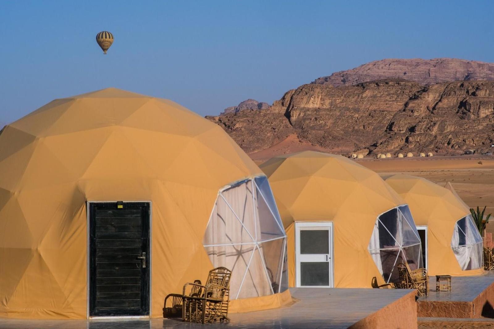 Waseem Luxury Camp Wadi Rum Exterior photo
